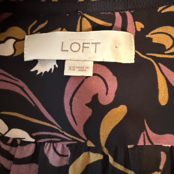 LOFT Black and Pink Floral Blouse - Picture 6 of 6